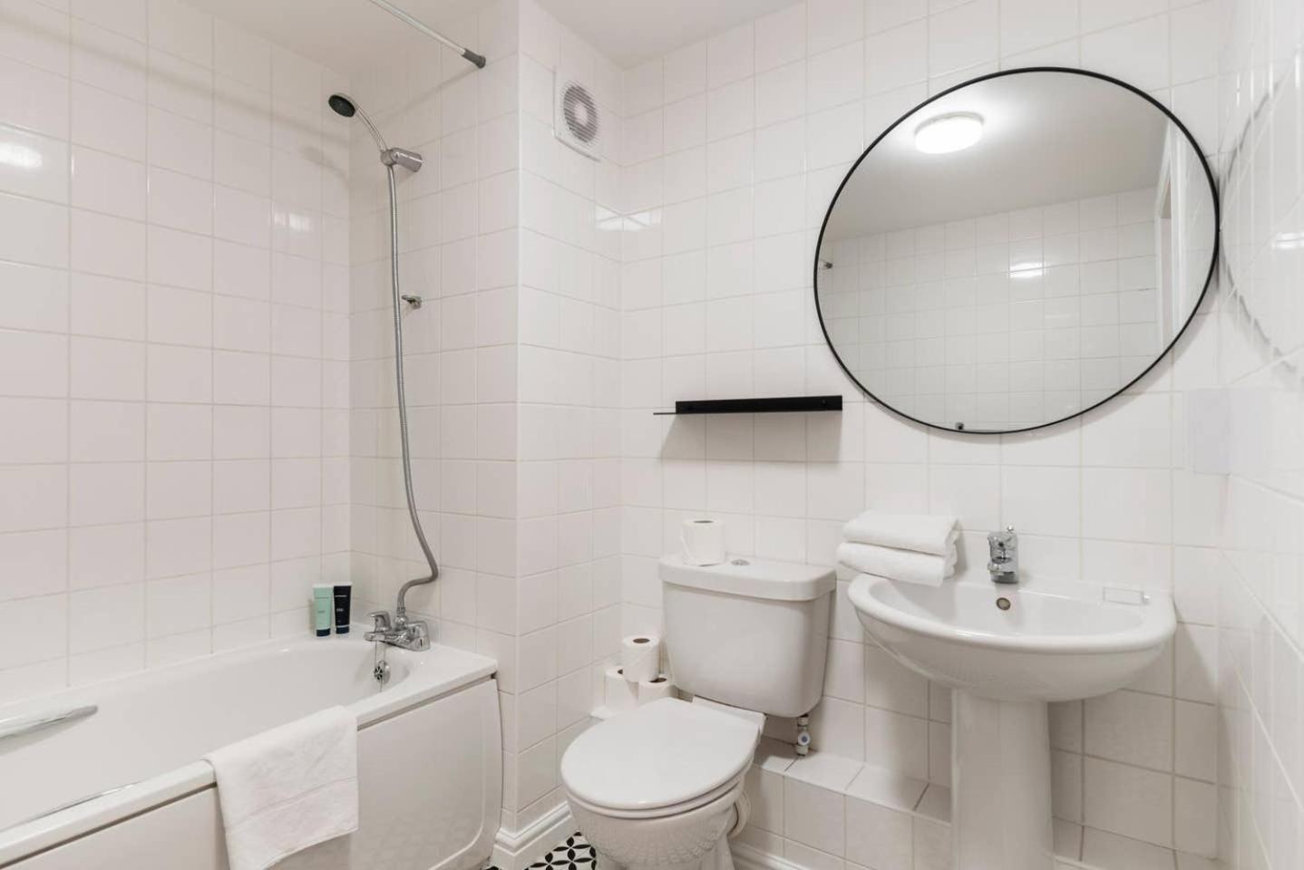 Modern 1bed Camberwell Denmark Hill, Close To Kings College Hospital *